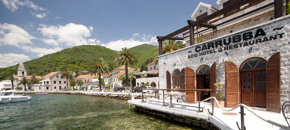 Hotel Carrubba Donja Lastva Bagian luar foto